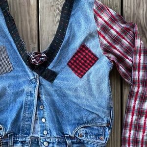 AN ORIGINAL Levi’s Handcrafted Denim V-Neck Top